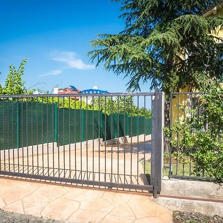 Luxury House In Chervenka Next To Gradina Villa *