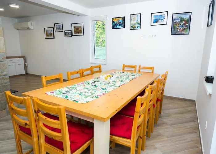 Luxury House In Chervenka Next To Gradina Villa