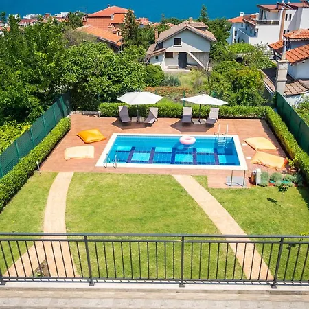 Villa Luxury House In Chervenka Next To Gradina *